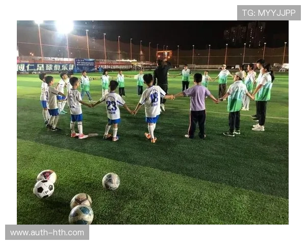 意甲足球公益项目走进校园，推广青少年足球